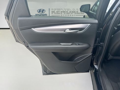 Used 2024 Cadillac XT5 Luxury FWD image 23