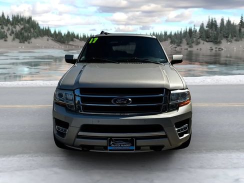 Used 2017 Ford Expedition Limited AWD/4WD image 8