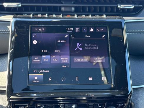 New 2025 Jeep Grand Cherokee Laredo X w/ Luxury Tech Group I image 27