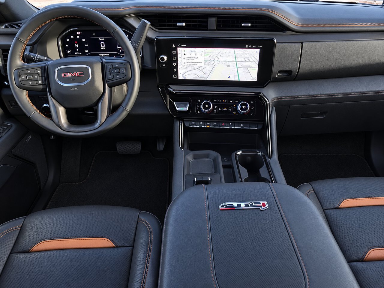 Certified 2025 GMC Sierra 3500 AT4 w/ AT4 Premium Plus Package AWD/4WD image 32