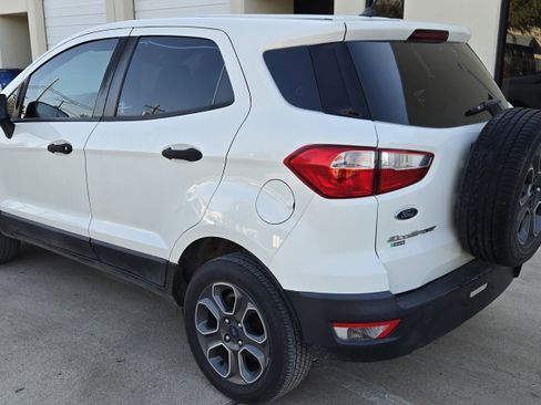 Used 2018 Ford EcoSport S image 6