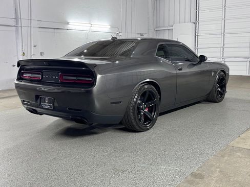 Used 2019 Dodge Challenger SRT Hellcat w/ Alcantara Appearance Package RWD image 9