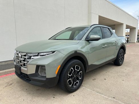 Used 2022 Hyundai Santa Cruz SEL Premium AWD/4WD image 3