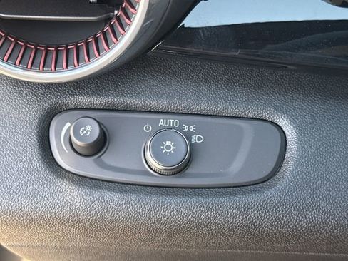 New 2026 Chevrolet Trax RS image 23