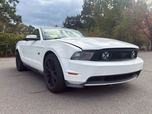 Used 2010 Ford Mustang GT Premium image 1