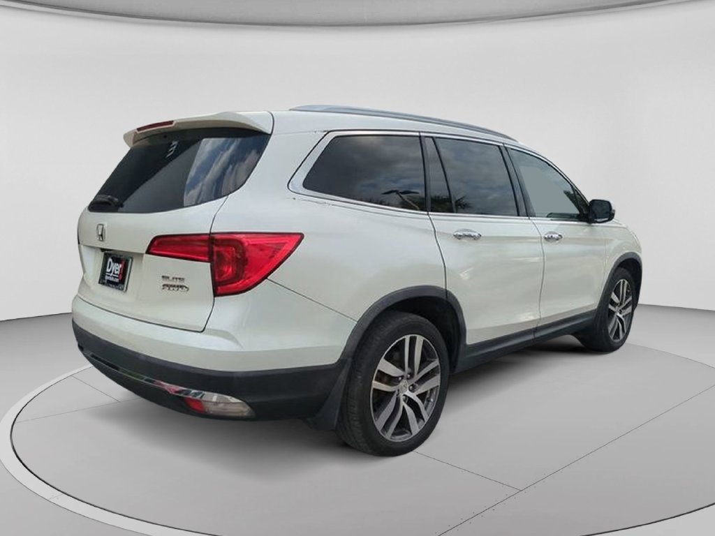 Used 2017 Honda Pilot Elite image 5