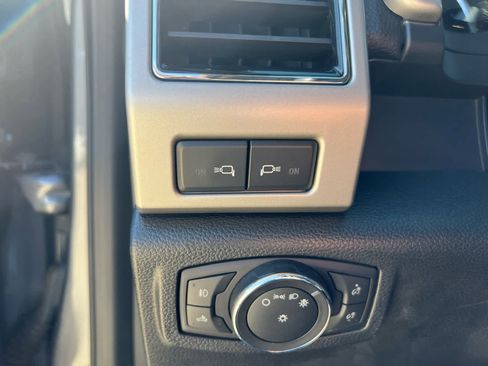 Used 2021 Ford F250 Lariat image 32
