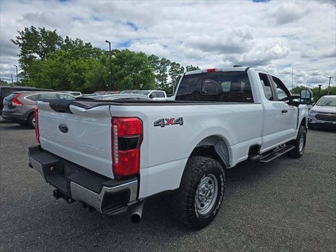 Used 2023 Ford F250 XL w/ 360-Degree Camera Package AWD/4WD image 4