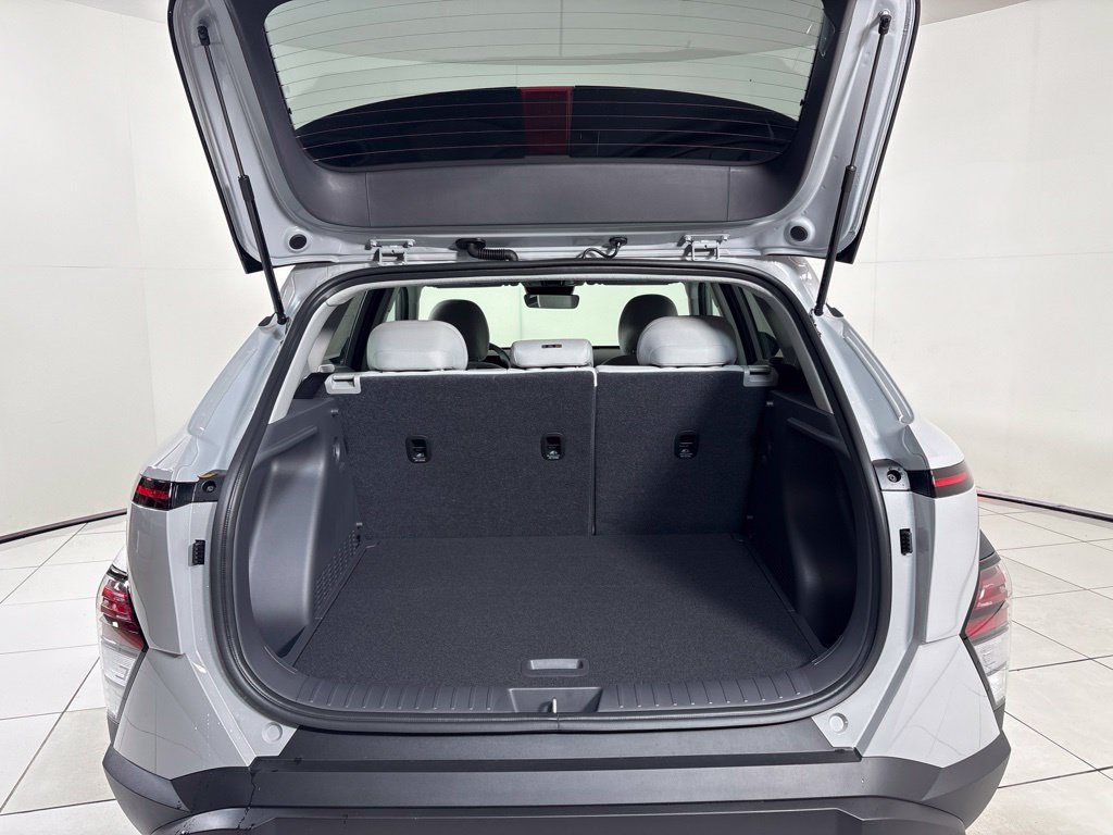 New 2027 Hyundai Kona SEL Sport FWD image 25