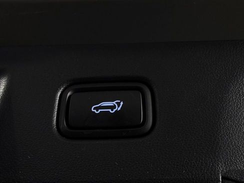 Used 2024 Hyundai Tucson Limited image 31