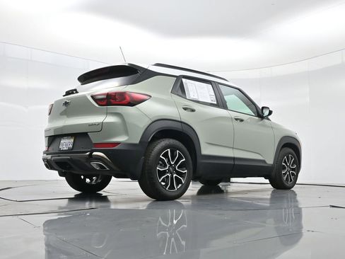 Used 2025 Chevrolet TrailBlazer ACTIV w/ LPO, Trailering Package image 47