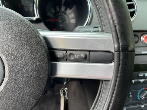 Used 2007 Ford Mustang GT Premium RWD image 18