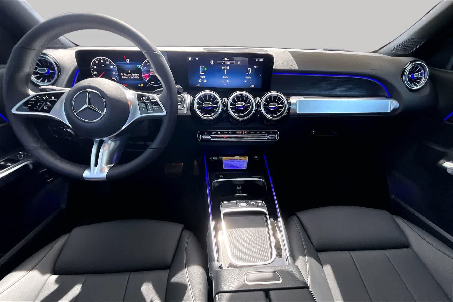 Used 2026 Mercedes-Benz GLB 250 image 8