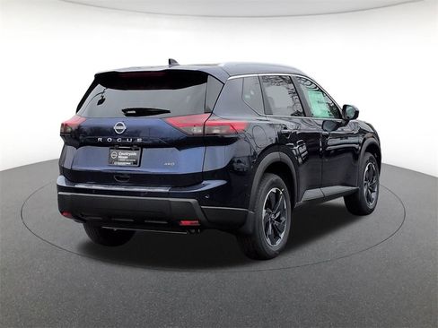New 2026 Nissan Rogue SV w/ SV Premium Package image 5