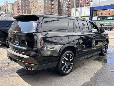 Used 2025 Chevrolet Suburban RST w/ Comfort Package image 2