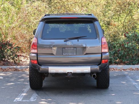 Used 2005 Toyota 4Runner Sport AWD/4WD image 6