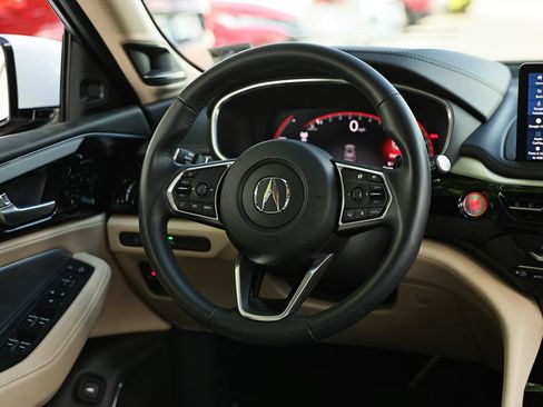 Used 2025 Acura MDX w/ Technology Package AWD/4WD image 30