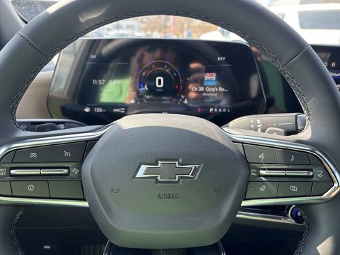 New 2026 Chevrolet Equinox ACTIV w/ Convenience Package III image 12