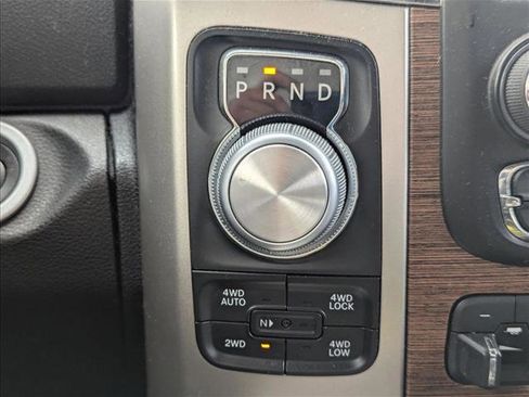 Used 2018 RAM 1500 Laramie w/ Convenience Group image 11