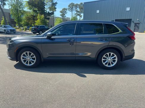 Used 2024 Honda CR-V EX-L image 3