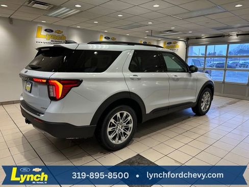 New 2026 Ford Explorer Active w/ Active Comfort Package image 22