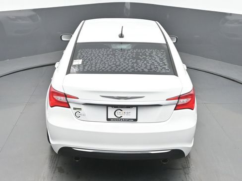 Used 2014 Chrysler 200 Touring image 40