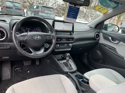 Certified 2023 Hyundai Kona SEL w/ Convenience Package image 18