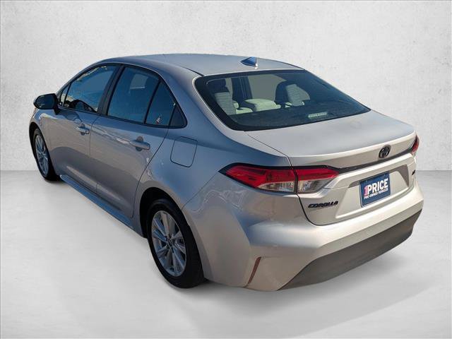 Used 2026 Toyota Corolla LE w/ LE Premium Package FWD image 7