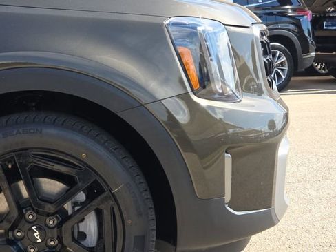 Used 2023 Kia Telluride EX X-Line image 5