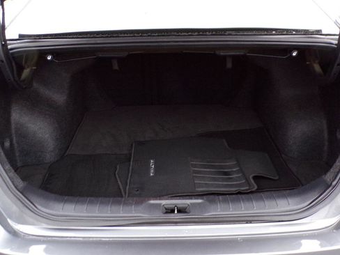 Used 2024 Nissan Altima 2.5 SV FWD image 27