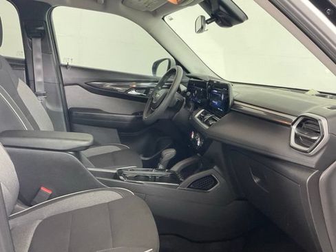 Used 2025 Chevrolet TrailBlazer LT FWD image 15
