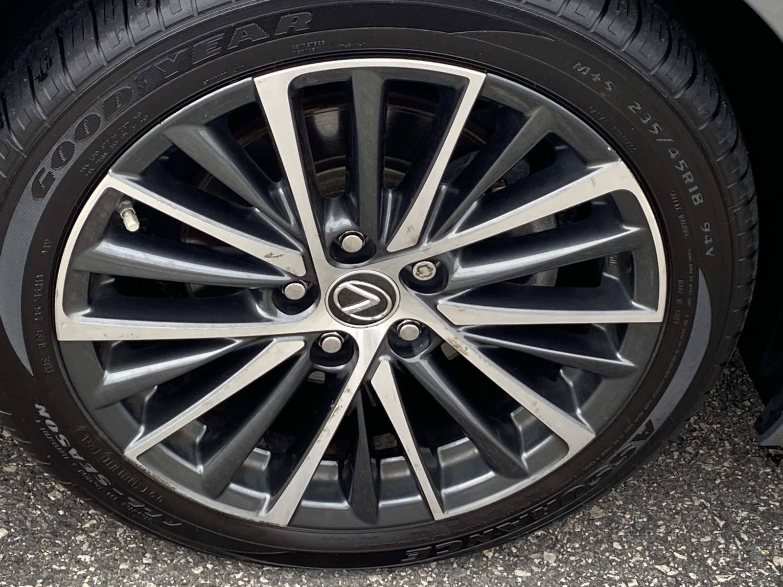 Used 2023 Lexus ES 350 w/ Premium Package FWD image 26