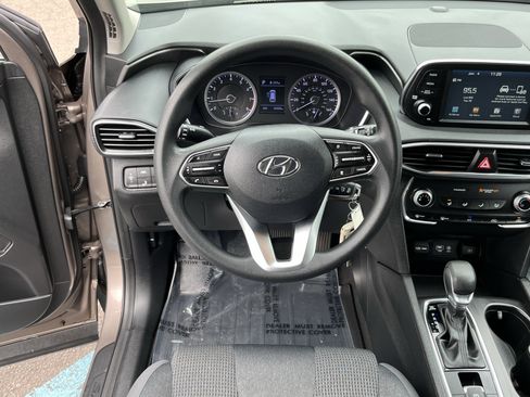 Used 2019 Hyundai Santa Fe SE AWD/4WD image 12