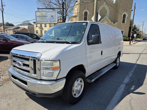 Used 2013 Ford E-250 and Econoline 250 w/ PWR Group image 1
