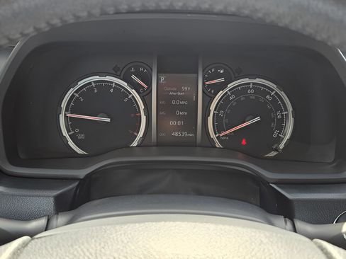 Used 2022 Toyota 4Runner Limited image 25