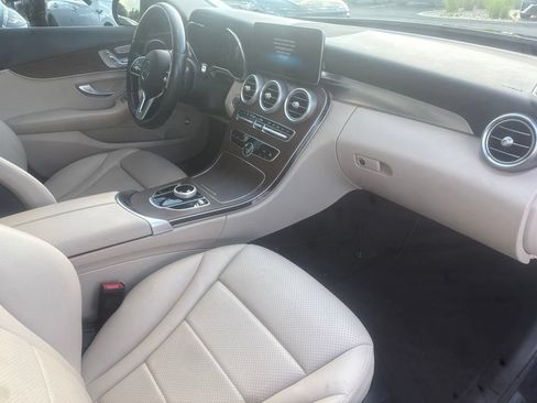 Used 2021 Mercedes-Benz C 300 4MATIC Sedan image 32