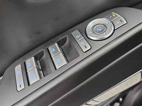 Used 2023 Genesis G80 3.5T Sport image 39