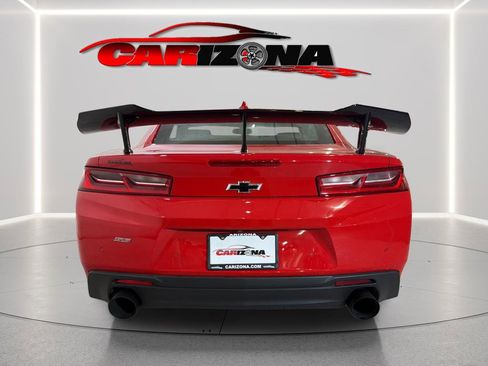 Used 2016 Chevrolet Camaro SS RWD image 7