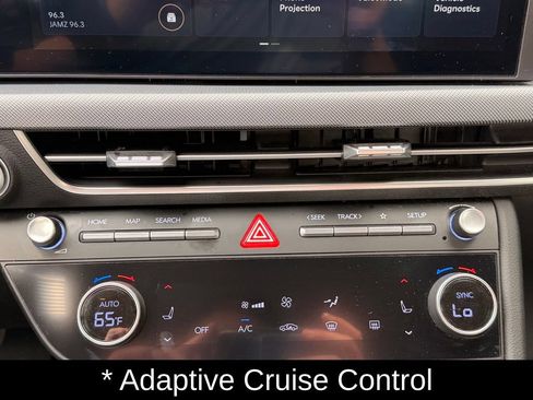 Used 2024 Hyundai Sonata SEL AWD/4WD image 19