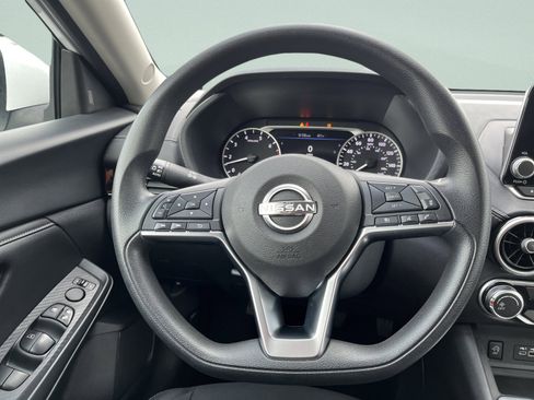 Used 2024 Nissan Sentra SV image 25