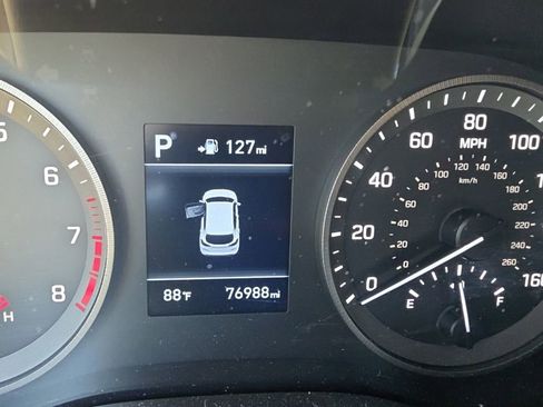 Used 2021 Hyundai Tucson Limited AWD/4WD image 4