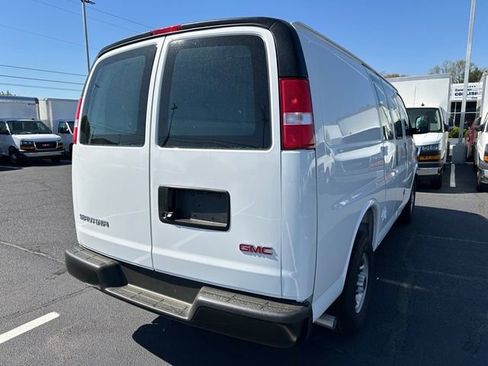 New 2025 GMC Savana 2500 w/ Communications Package RWD image 8