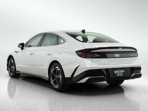 Certified 2025 Hyundai Sonata SEL FWD image 3