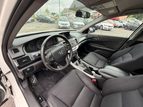 Used 2015 Honda Accord Sport image 14