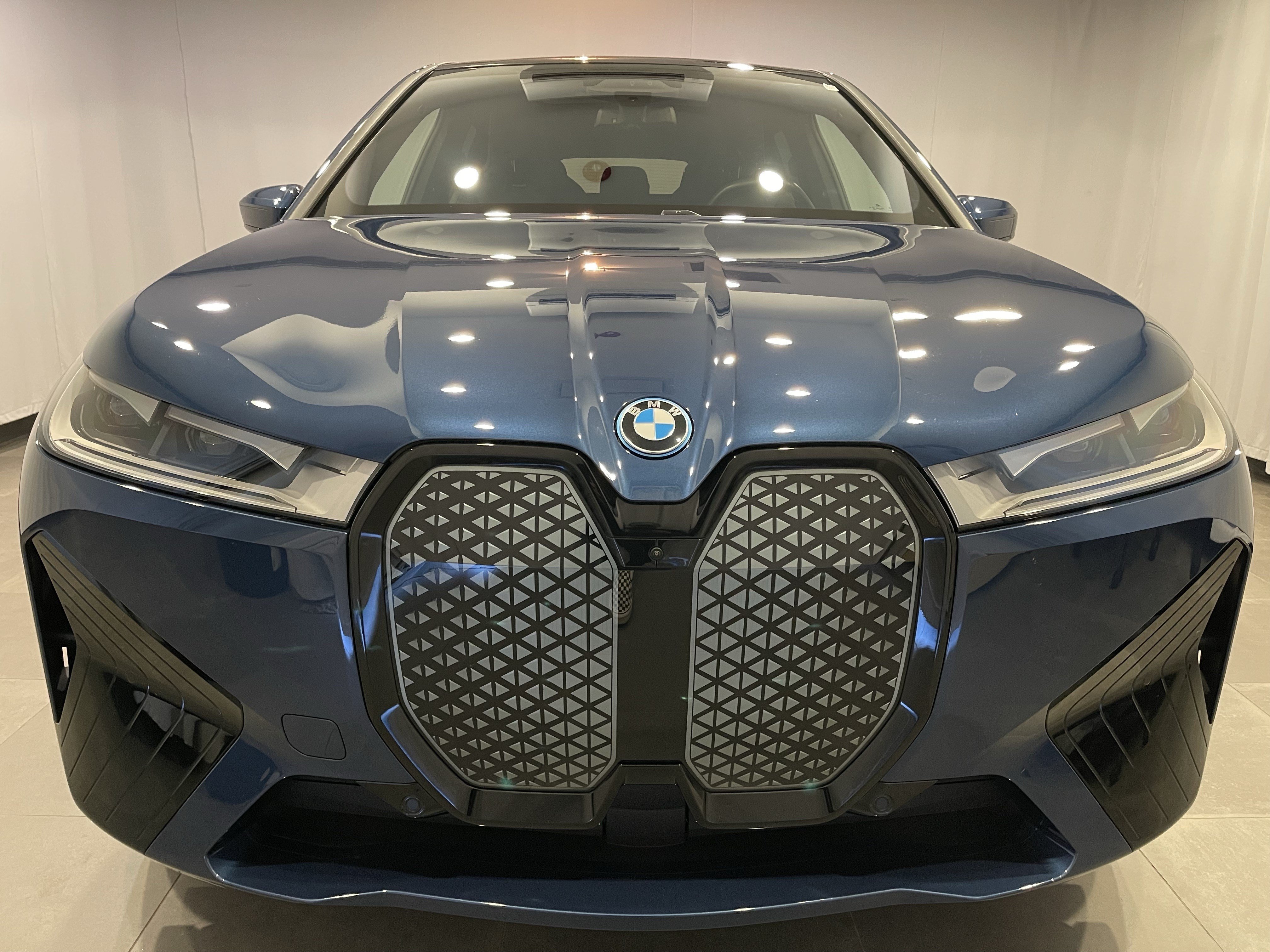 Certified 2024 BMW iX xDrive50 w/ Sport Package AWD/4WD image 2