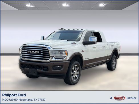 Used 2024 RAM 2500 Limited w/ Towing Technology Group AWD/4WD image 1