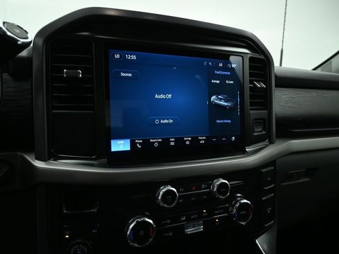 Certified 2025 Ford F150 XLT w/ Equipment Group 301A Standard image 15