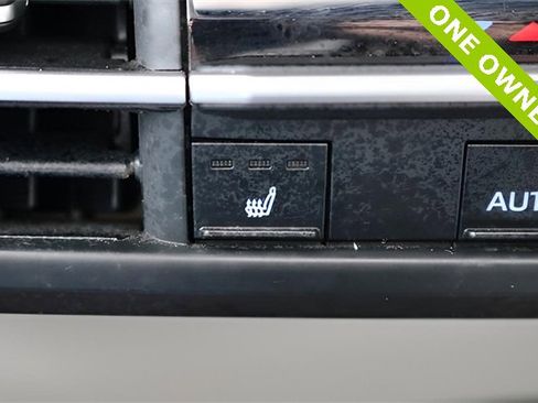 Used 2024 Toyota Sienna XLE image 27