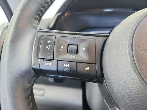 Used 2025 Nissan Pathfinder SL w/ SL Premium Package image 26