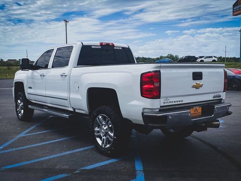 Used 2019 Chevrolet Silverado 2500 High Country w/ Duramax Plus Package AWD/4WD image 27